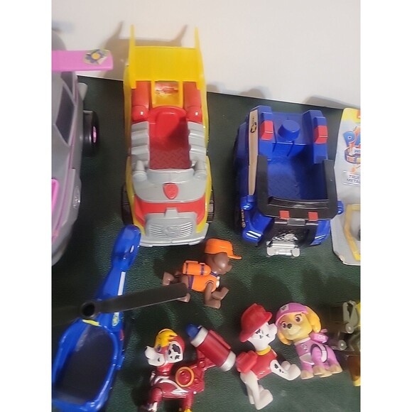Paw Patrol Mixed Lot Figures Cars Poseable Characters dinosaur etc... - Picture 13 of 16
